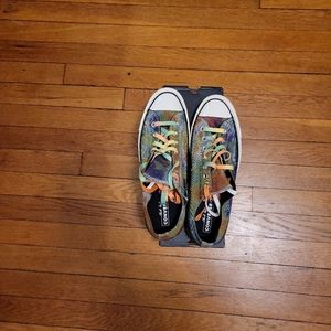 NEW NEVER WORN Size 11 Converse Star Player Ox, Tie Dye Plaid sneakers